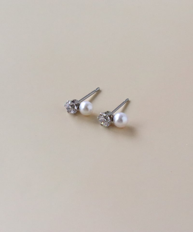 金アレ対応】Heart & Cupid ジルコニアパールピアス 4mm(シルバー