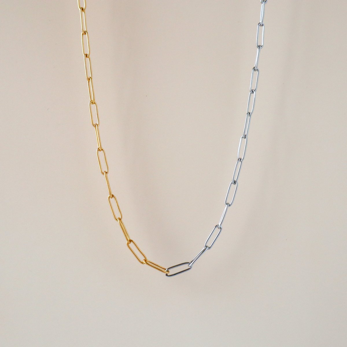 金アレ対応】スクエアデザインチェーンネックレス(コンビ) | mikka