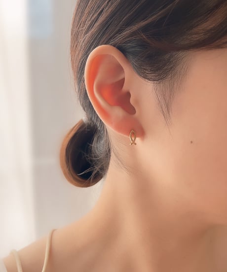 【金アレ対応】タイニーリボンピアス・イヤリング