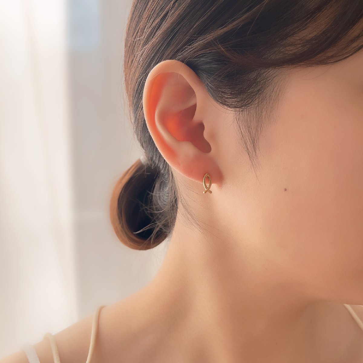 金アレ対応】タイニーリボンピアス・イヤリング | mikka
