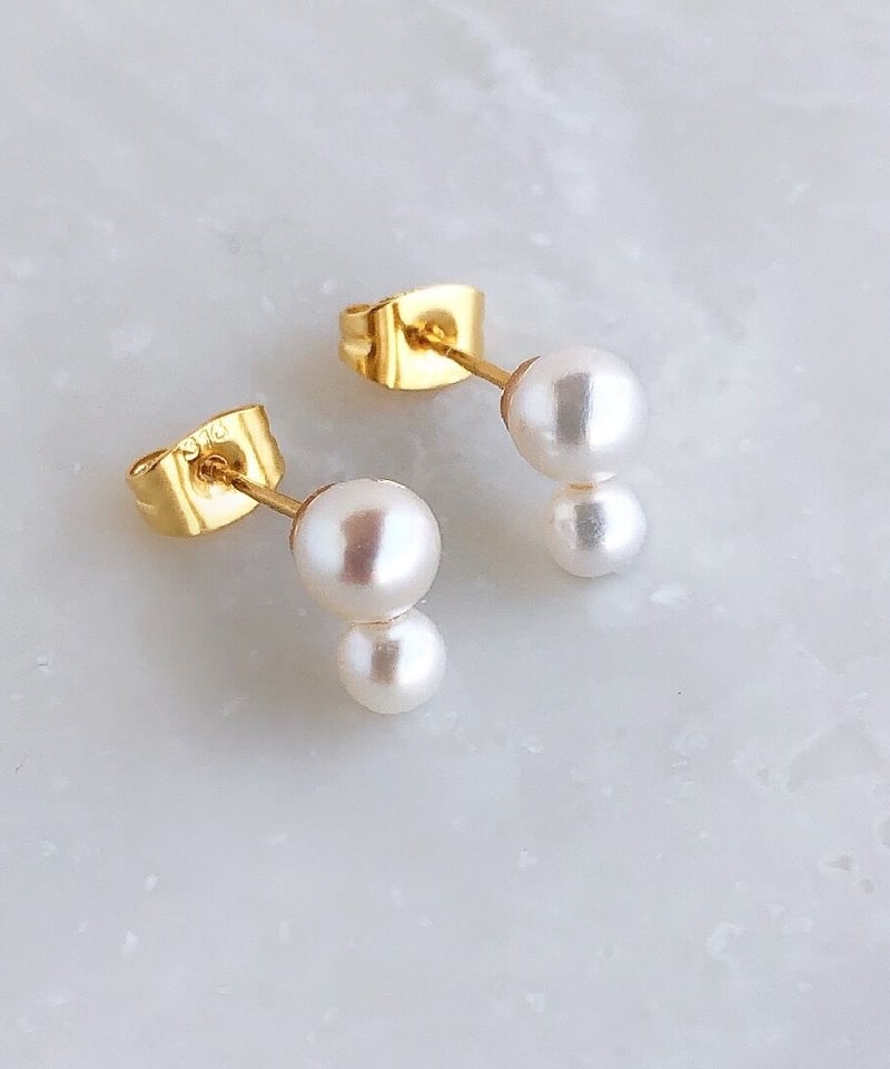 未使用: Tasaki 雪だるま真珠ピアス 金アレ対応】淡水パールの雪だるまピアス(イヤリング可) | mikka