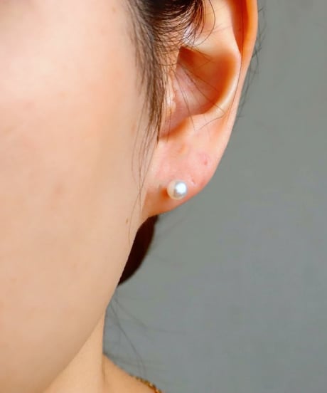 【金アレ対応】淡水パールの一粒ピアス(5mm)