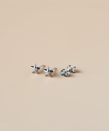 【金アレ対応】ミニマルスターピアス(シルバーカラー)