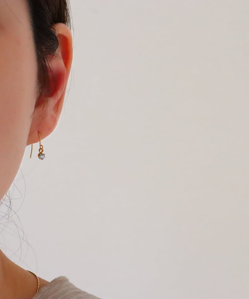 金アレ対応】Heart & Cupid ジルコニアフックピアス3mm | mikka 金アレ対応】Heart & Cupid ジルコニアフックピアス3mm | mikka