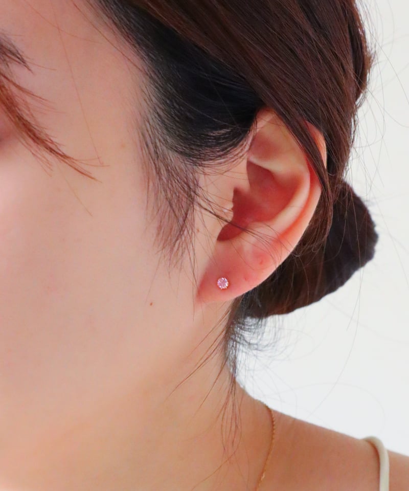 ピアス rie 金アレ対応】桜ピンク ジルコニアプチピアス3mm | mikka