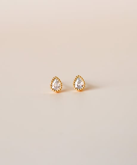 【金アレ対応】ジルコニアドロップピアス