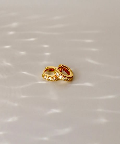 【金アレ対応】プチジルコニアフープピアス