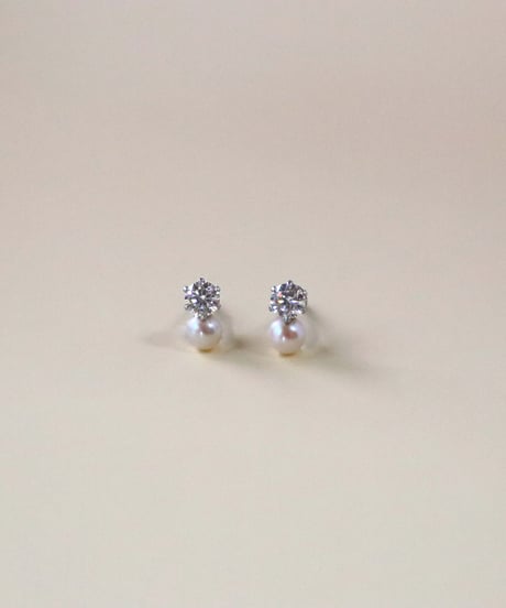 【金アレ対応】Heart & Cupid ジルコニアパールピアス 3mm(シルバーカラー)