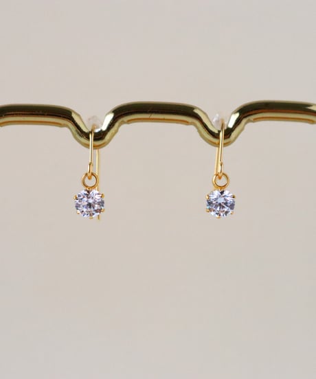 【金アレ対応】Heart & Cupid ジルコニアフックピアス4mm