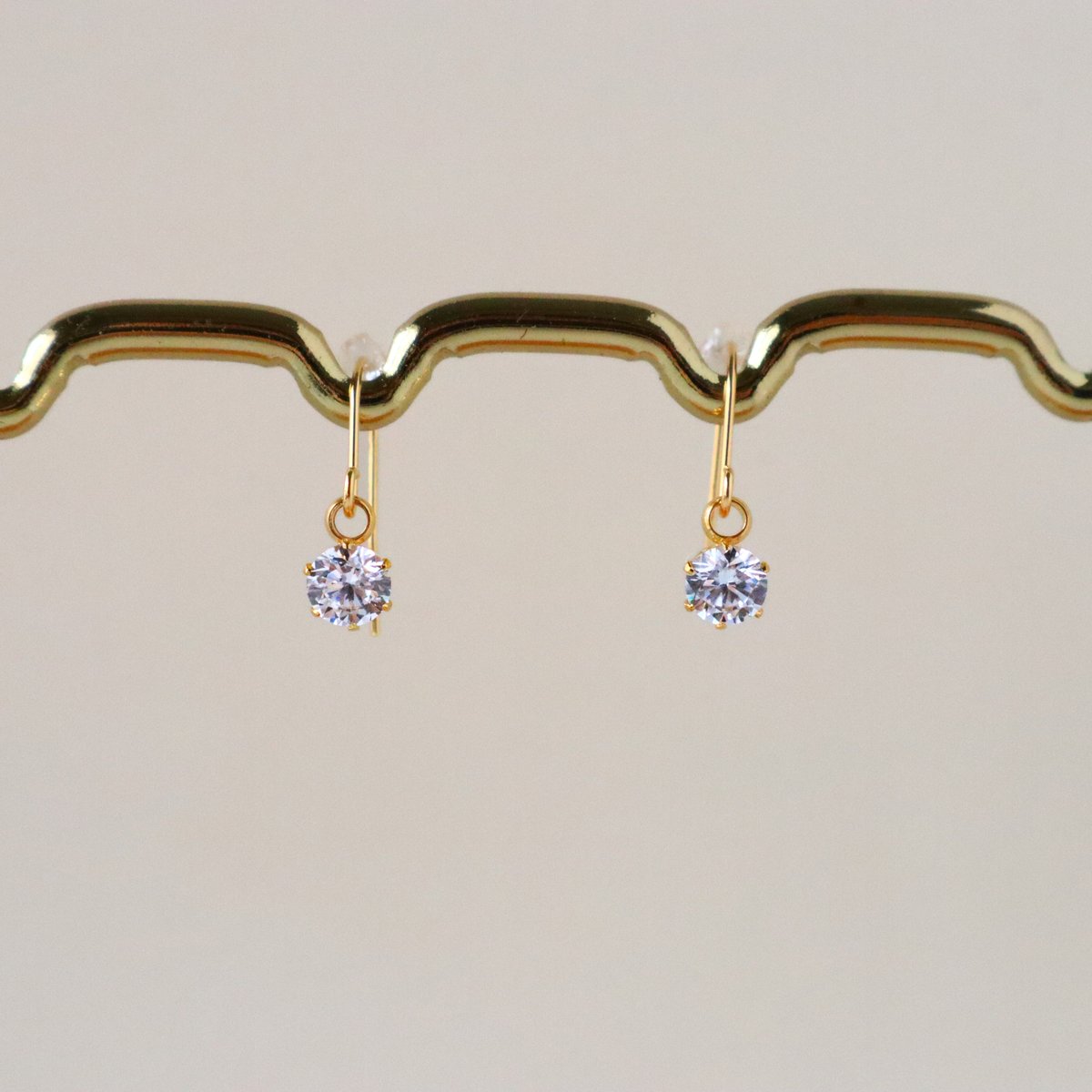 金アレ対応】Heart & Cupid ジルコニアフックピアス4mm | mikka