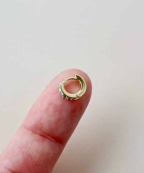 【金アレ対応】プチジルコニアフープピアス