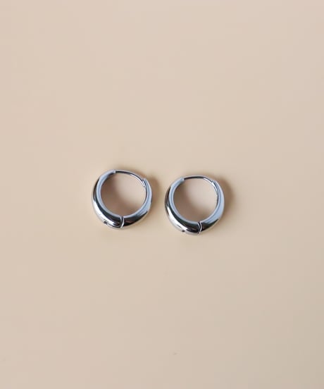 【金アレ対応】ドロップフープピアス（シルバーカラー）