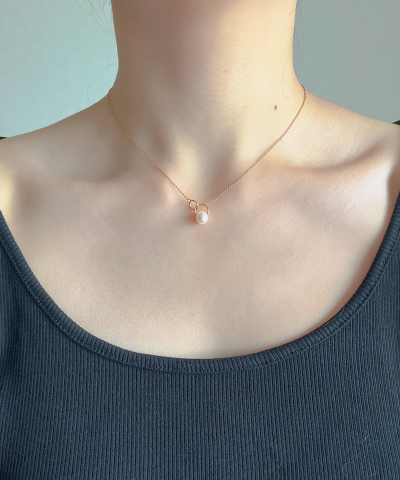 金アレ対応】サークルパールネックレスと淡水パールの雪だるまピアスの