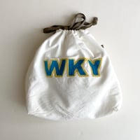 きんちゃく 中　"WKY" 和歌山 刺繍