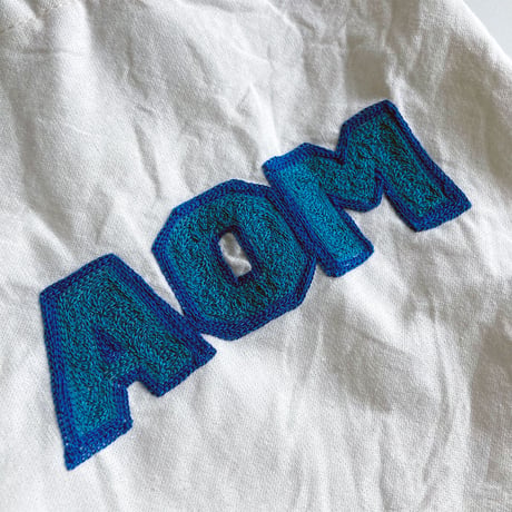 きんちゃく 中　"AOM" 青森 刺繍