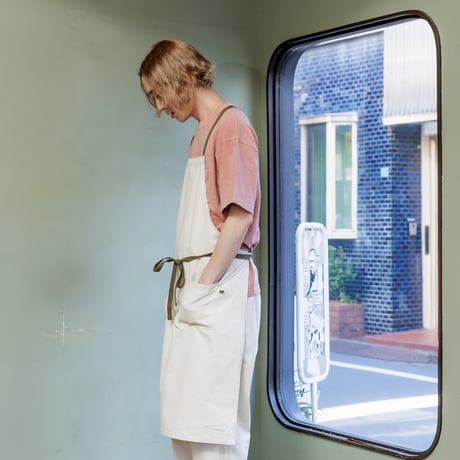 Apron / エプロン