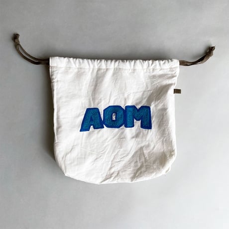 きんちゃく 中　"AOM" 青森 刺繍