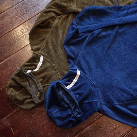 Mountain Research  MTR3885  "Octa Hoody"