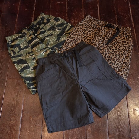 *A VONTADE  Fatigue Shorts / BLACK PLAID