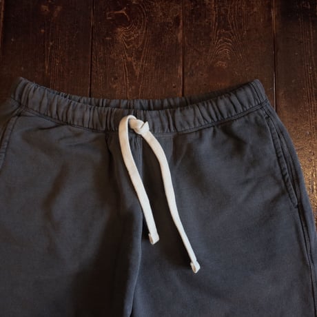 Nigel Cabourn   "THE ARMY GYM"  J-8 ARROW SHORT 310G LOOPBACK