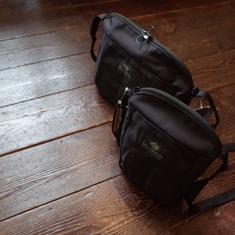 BAG ‘n’ NOUN  POCHETTE ‘MINI / BLACK’