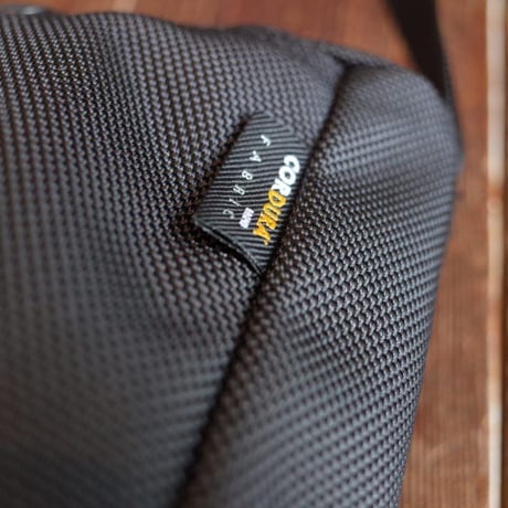 BAG ‘n’ NOUN    POCHETTE ‘BLACK’