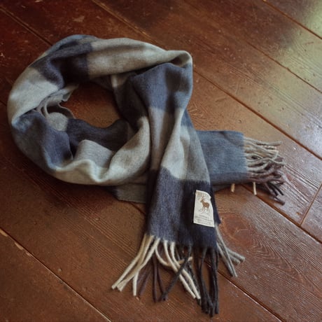 HILLTOP   SUPERFINE MERINO WOOL SCARF