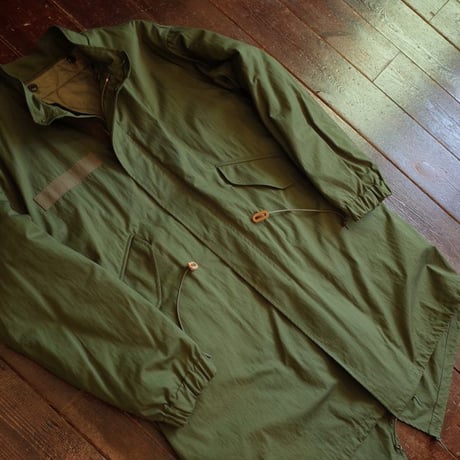 *A VONTADE  FISHTAIL MILL. PARKA - COMPLETE SET -
