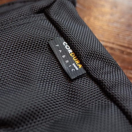 BAG ‘n’ NOUN  POCHETTE ‘MINI / BLACK’