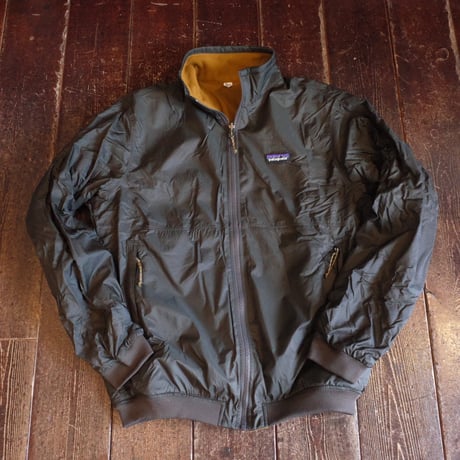 PATAGONIA  REVERSIBLE SHELLED MICRODINI JKT