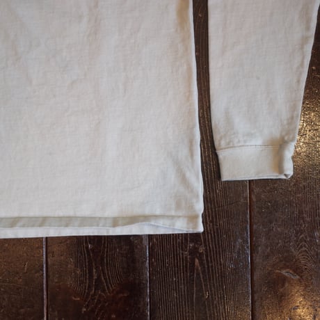 NECESSARY OR UNNECESSARY  MOCK NECK  〈SALE〉