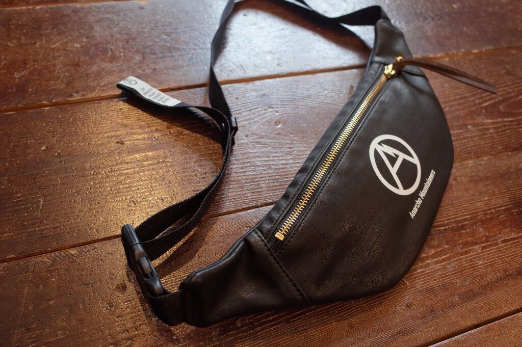 Mountain Research fannypack 美品 Mountain Research funny pack
