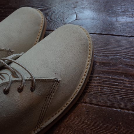 Red Wing  #3309  Weekender Chukka