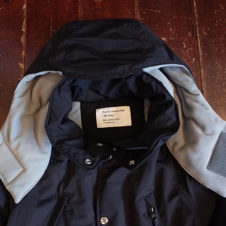 MOUNTAIN RESEARCH  #3569  MT PARKA
