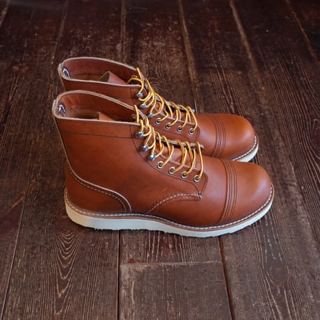 RED WING  #8089  IRON RANGER / TRACTION TRED