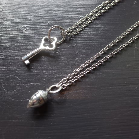 bru na boinne   "The Secret Garden Key" ネックレス