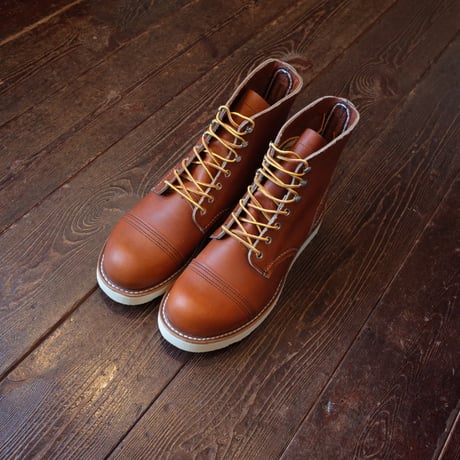 RED WING  #8089  IRON RANGER / TRACTION TRED