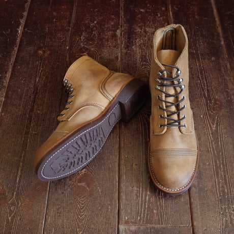 RED WING  #8083  "IRON RENGER"  HAWTHORNE