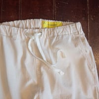 NECESSARY OR UNNECESSARY    PAINTER SPINDLE 'WHITE'