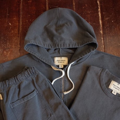 NIGEL CABOURN  THE ARMY GYM  "J-1 EMBROIDERED ARROW ZIP HOOD"