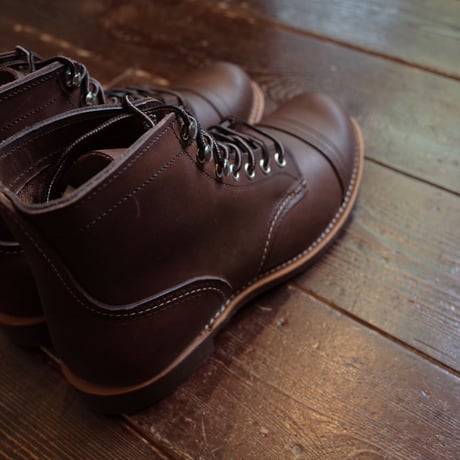 RED WING   #8111  "IRON RANGER"  Amber Harness