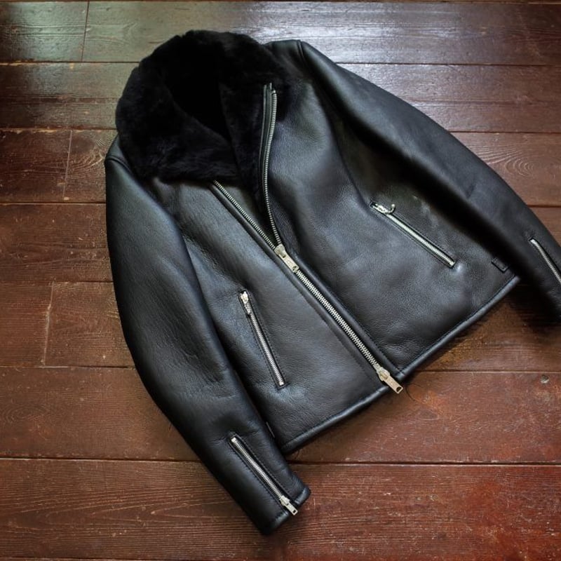 美品　JAMES GROSE ムートンジャケット　BLACK 日本公式】JAMES GROSE（ジェームスグロース）｜シアリング