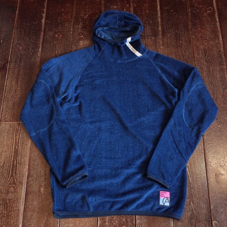 Mountain Research  MTR3885  "Octa Hoody"