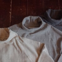 Kepani  RAFFY SPUN FRAICE  TURTLE NECK LONG SLEEVE T