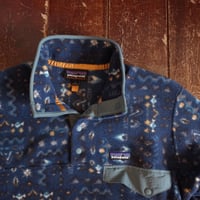 PATAGONIA    LW SYNCH SNAP-T P/O