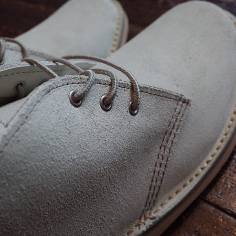 Red Wing  #3309  Weekender Chukka