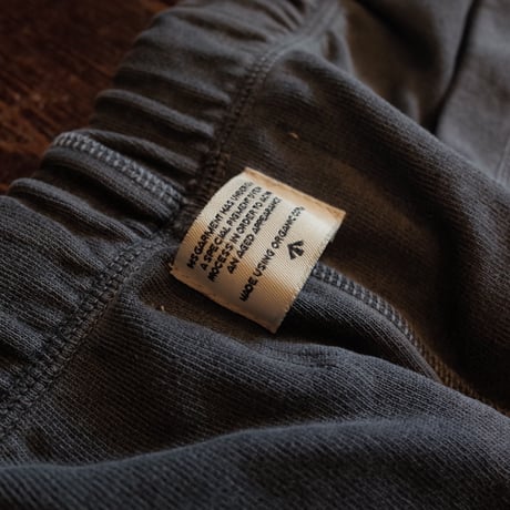 Nigel Cabourn   "THE ARMY GYM"  J-8 ARROW SHORT 310G LOOPBACK