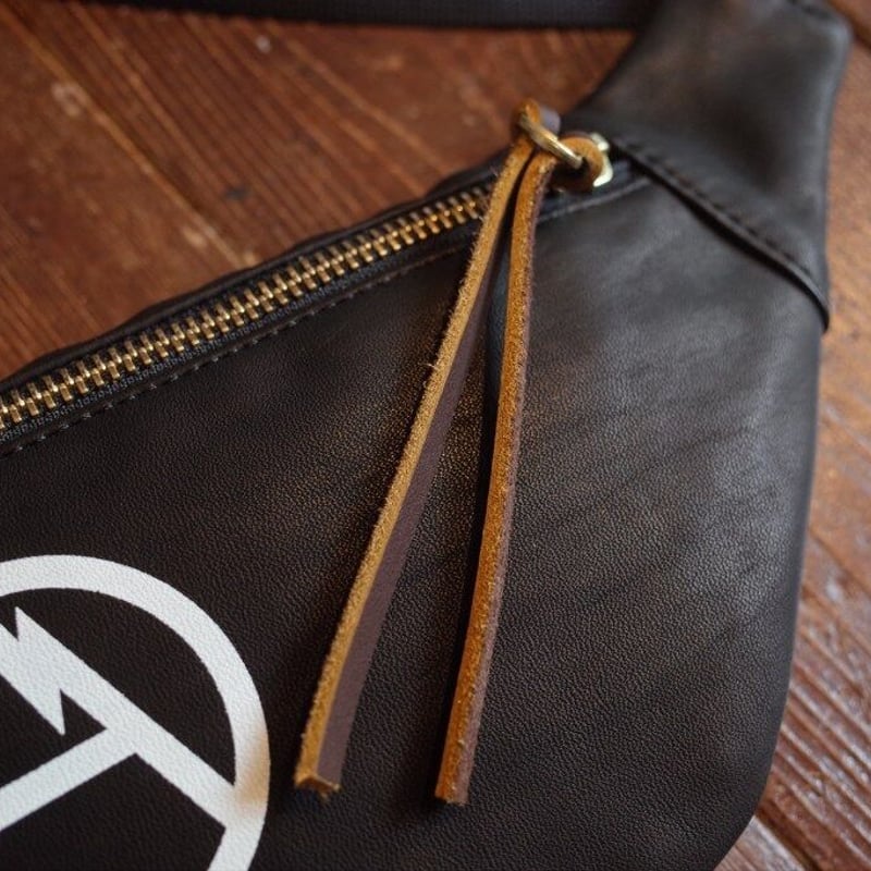 MOUNTAIN RESEARCH #2913  