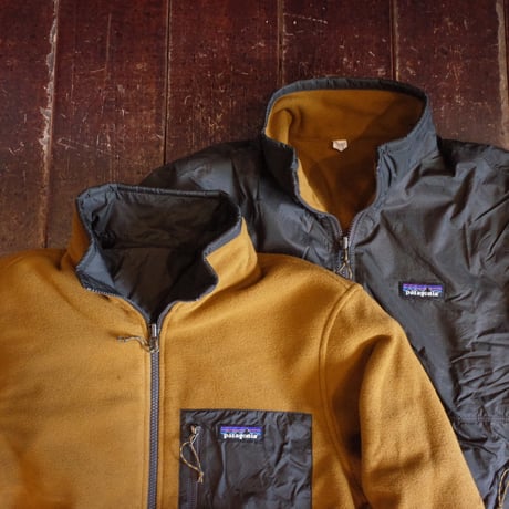 PATAGONIA  REVERSIBLE SHELLED MICRODINI JKT