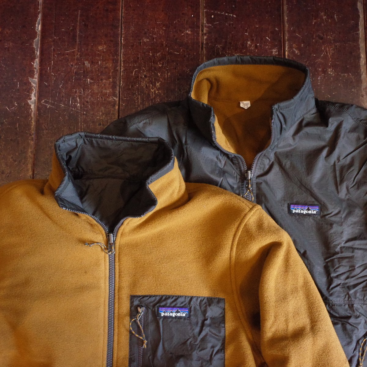 PATAGONIA REVERSIBLE SHELLED MICRODINI JKT | M